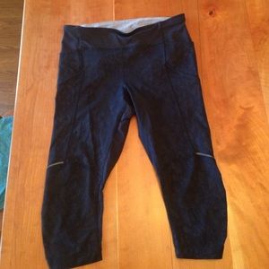 Stash it crop animal swirl