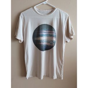 BRANDY MELVILLE planet T shirt
