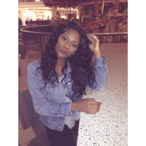 Meet your Posher, Dashyia