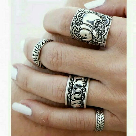 Jewelry - Elephant Ring Set