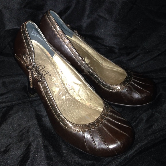 Short brown heels with bow 🔴FINAL PRICE