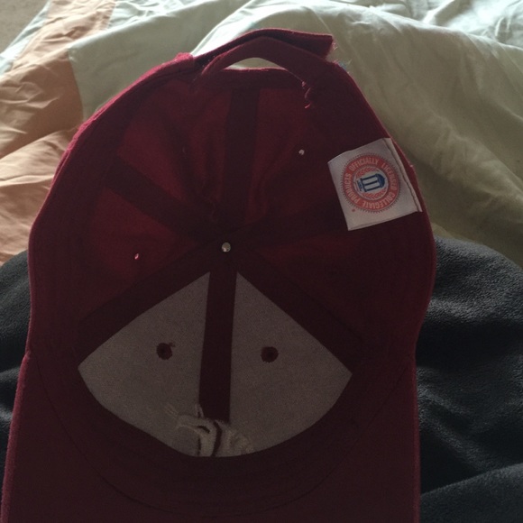 Coug hat - Picture 2 of 3