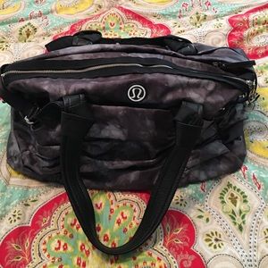 Lululemon gym/yoga bag