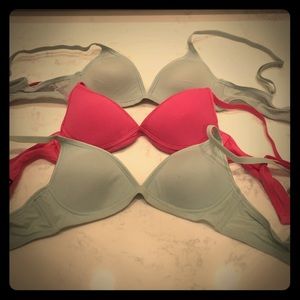 Set of 2 Body by Victoria (Victoria's secret) Bras