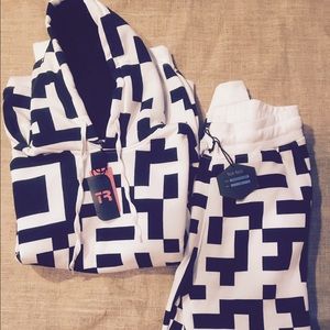 2-piece jumpsuit black and white w/ fleece lining