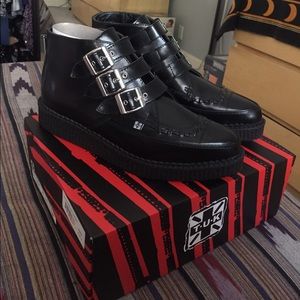 T.U.K. Leather Creeper Buckle Boot
