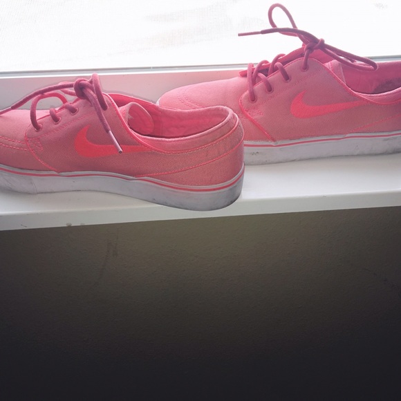 Nike Janoskis