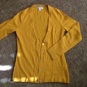 Banana republic sweater