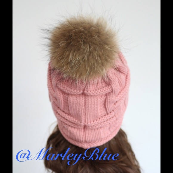 2X HP!! Rose Knit Cap w Genuine Fur Pompom - Picture 3 of 3