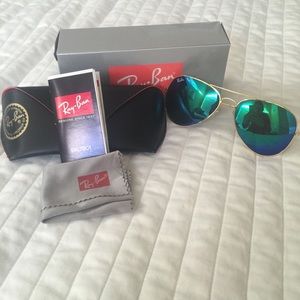 RayBan 3025 Aviator