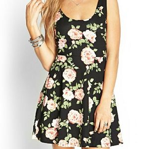 Closing!Bogo! Black rose floral mini dress