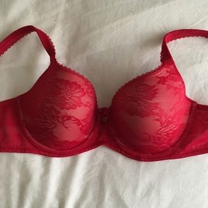Victoria's Secret Body by Victoria 34D (unpadded)
