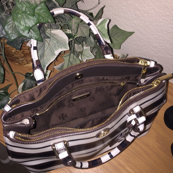 Tory Burch Handbag SOLD - Picture 4 of 4