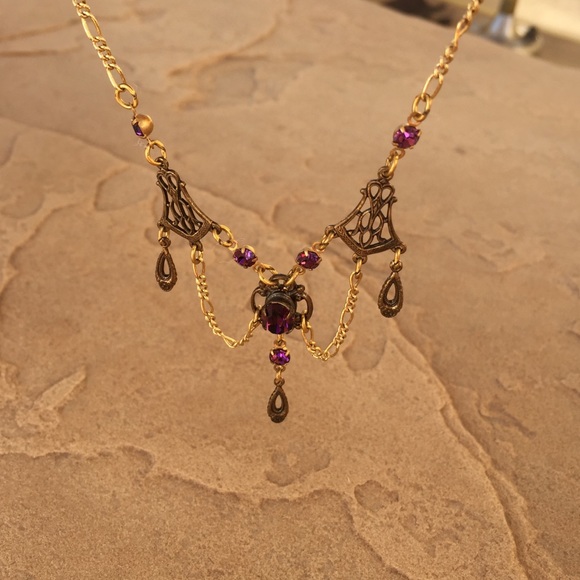 Vintage Necklace - Picture 1 of 4