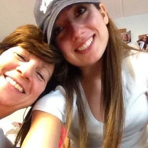 Meet your Posher, Laura