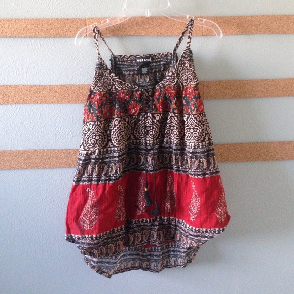 Wet Seal flowy top
