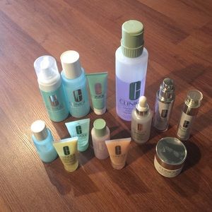 HUGE CLINIQUE BUNDLE 😊