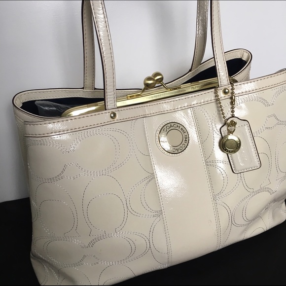 Large Coach Cream Bag - Picture 2 of 4