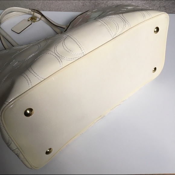 Large Coach Cream Bag - Picture 4 of 4
