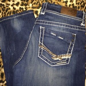 BKE PAYTON 33L