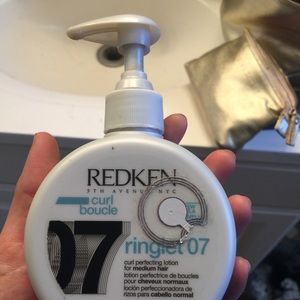 Red ken ringlet 07 curl perfecting lotion