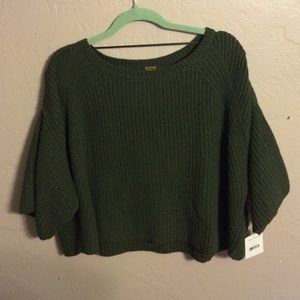 NWOT Olive Green Slouchy Crop Sweater