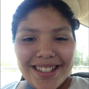 Meet your Posher, Carmela