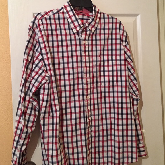 IZOD Button Down - Picture 2 of 2