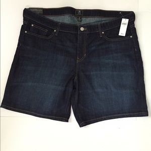 GAP Bermuda Shorts