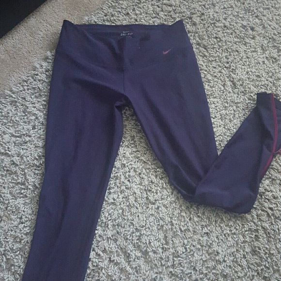 Nike drifit ankle leggings