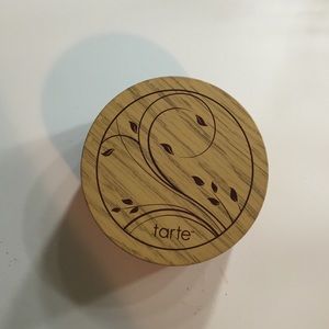 Tarte medium beige foundation