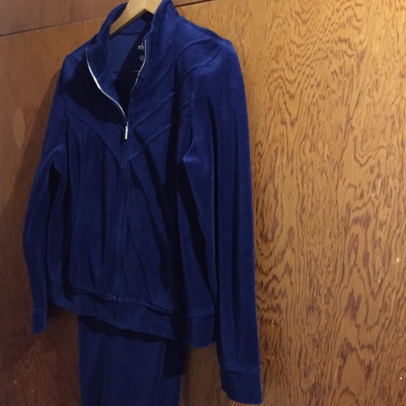 Velour wind suit. Blue