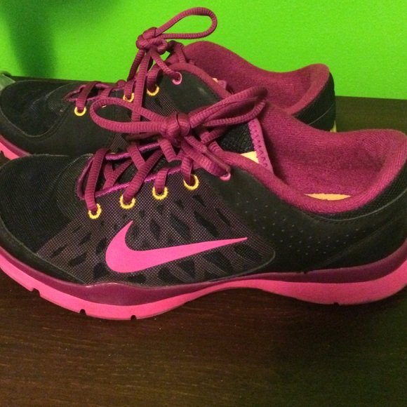 Nike women's running shoes size 8