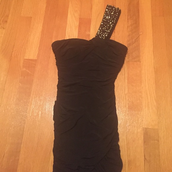 Black one shoulder homecoming dress