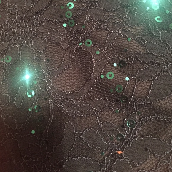 One shoulder dress - Picture 2 of 2