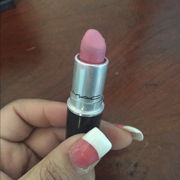 Mac snob lipstick - Picture 3 of 4