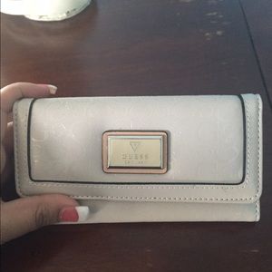 Guess wallet brand new