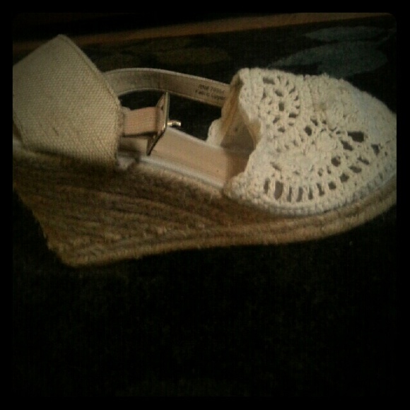 wedge high heel shoes