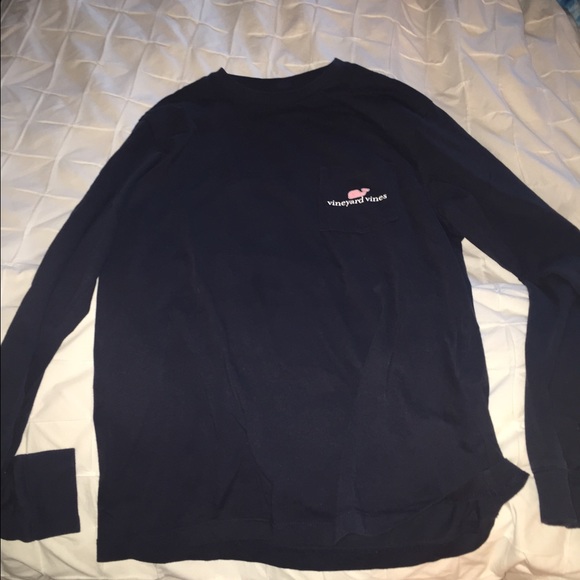 Long sleeve navy vineyard vines shirt