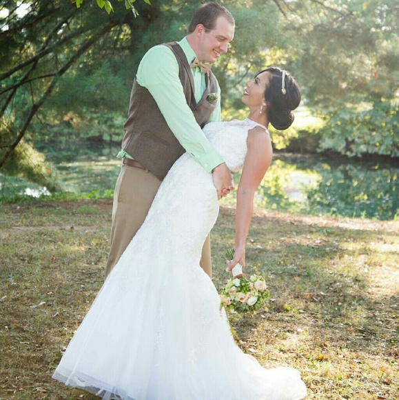 Meet your Posher, Bri - Picture 2 of 4