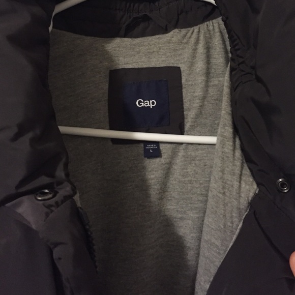 GAP Vest - Picture 2 of 3