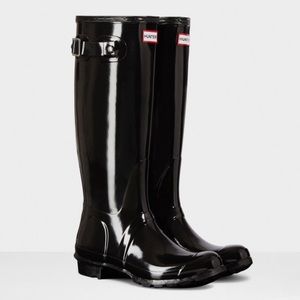 Hunter black rain boots glossy