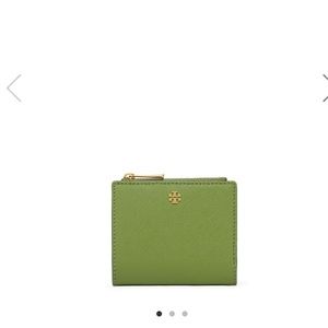 New in box- Tory Burch Robinson Mini wallet