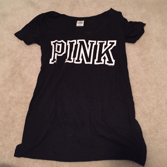 PINK Victoria's Secret Tops - ❤️TRADED❤️