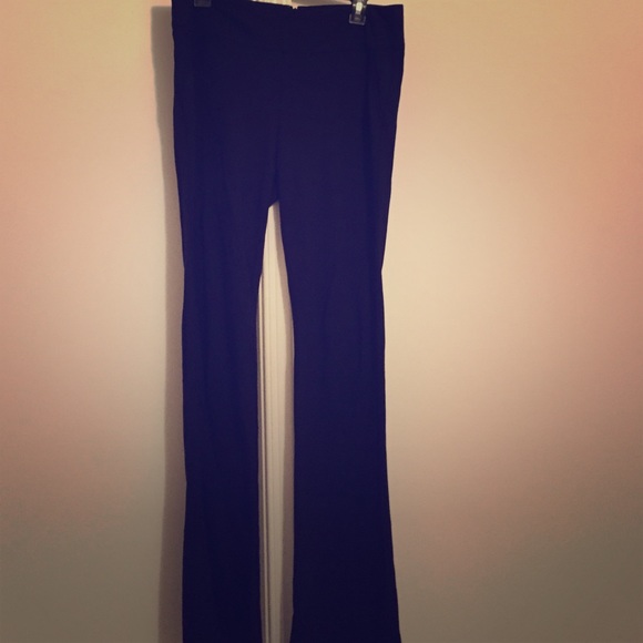 Cabi black zipper back pants