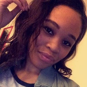 Meet your Posher, Jaclyn