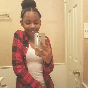 Meet your Posher, Collisha