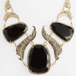 GORGEOUS Kendra Scott Necklace