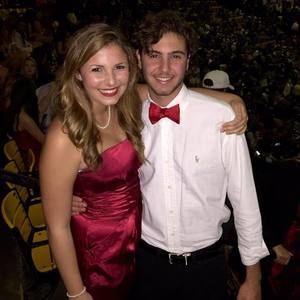 Meet your Posher, Candace