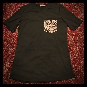 Leopard Print pocket Tee